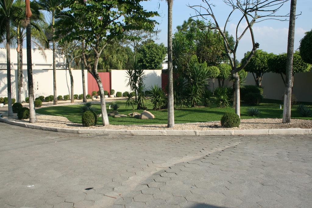 Top'S Motel (Adults Only) Jacareí Exterior foto